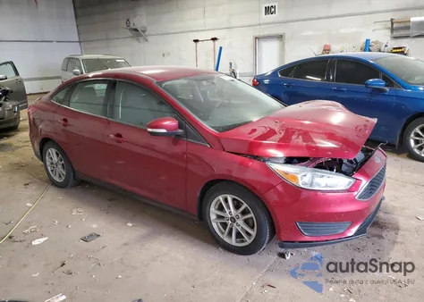 2017 Ford Focus Se z USA, uszkodzony, nr VIN 1FADP3F24HL339982